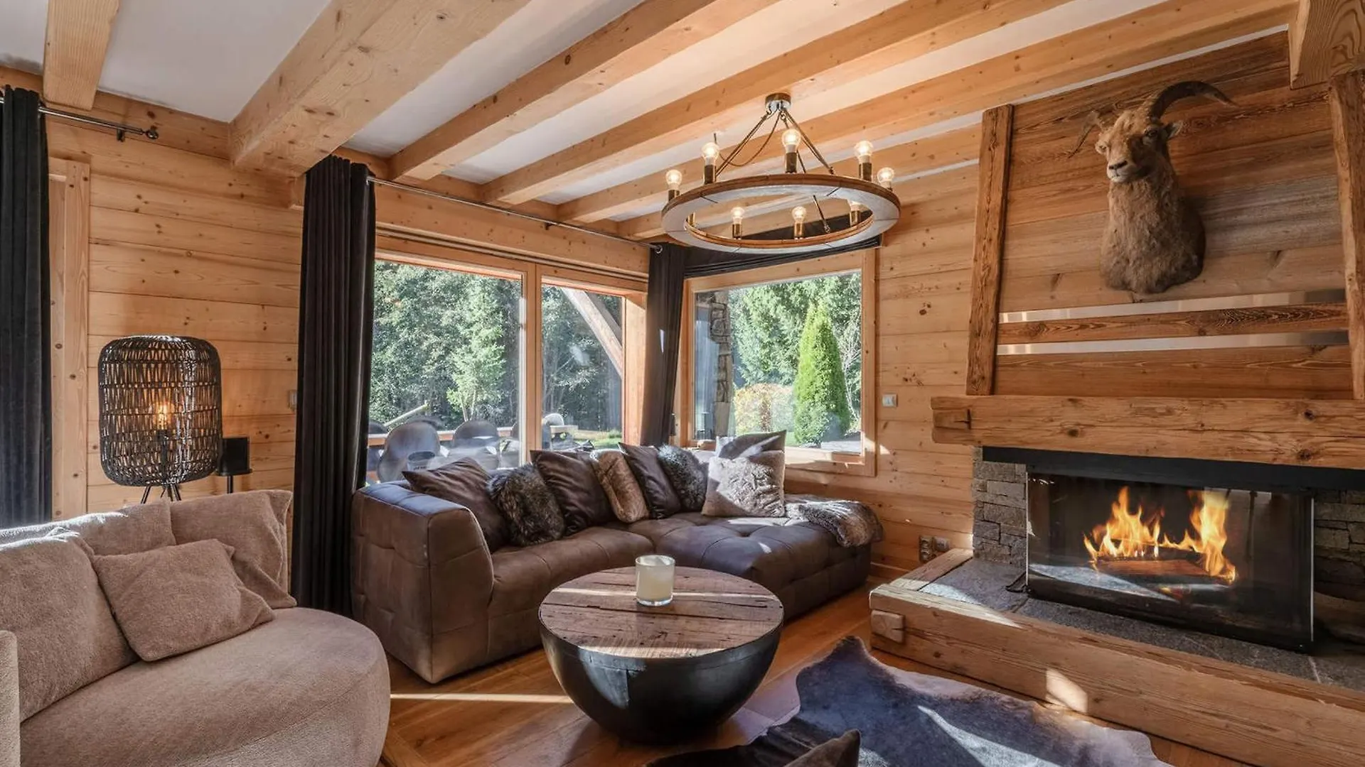 Superbe Chalet Pour 14 Pers. Avec Spa, Cheminee Et Fitness, A 10 Min Du Centre De Morzine - Fr-1-754-17 France