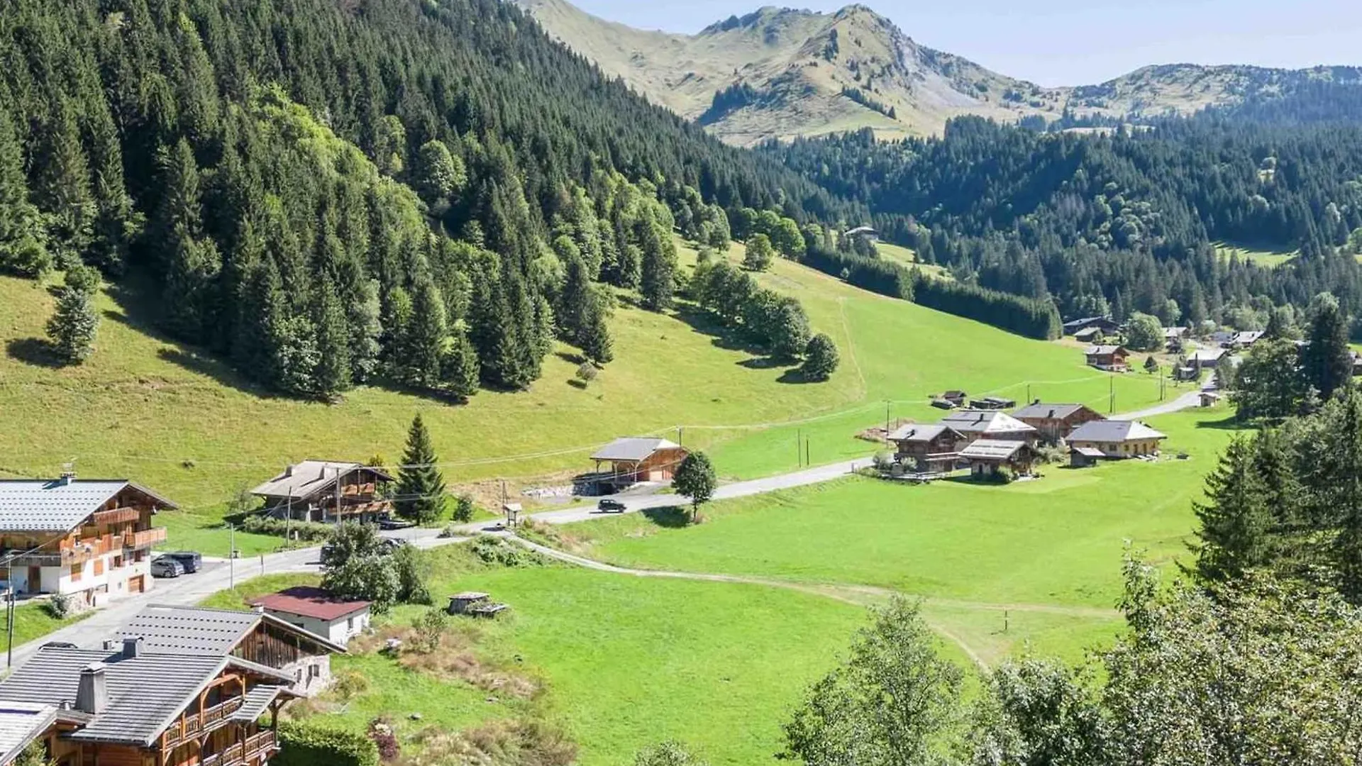 Superbe Chalet Pour 14 Pers. Avec Spa, Cheminee Et Fitness, A 10 Min Du Centre De Morzine - Fr-1-754-17 Francia